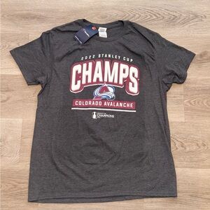 NWT Colorado Avalanche 2022 Stanley Cup Champions Fanatics Delta Gray T-Shirt